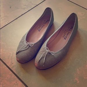 Paul Meyer Attitudes flats 9 1/2 B